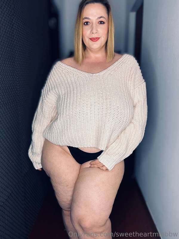 Still sweater weather in my country, what about where you ar.. 3