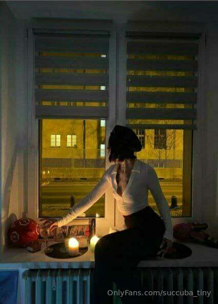🥰Just home, just relaxing. 😊🙊 What do you usually do at home..