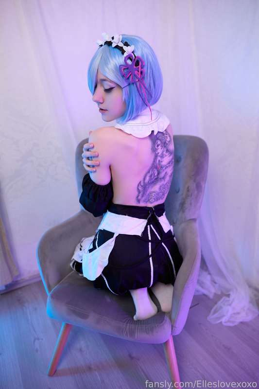 Elleslovexoxo - Fansly - 04 Dec, 2023 6