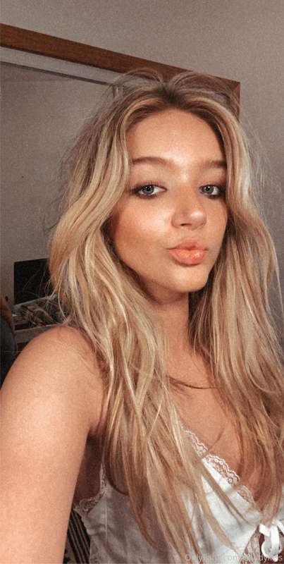 lemme kiss u?😘