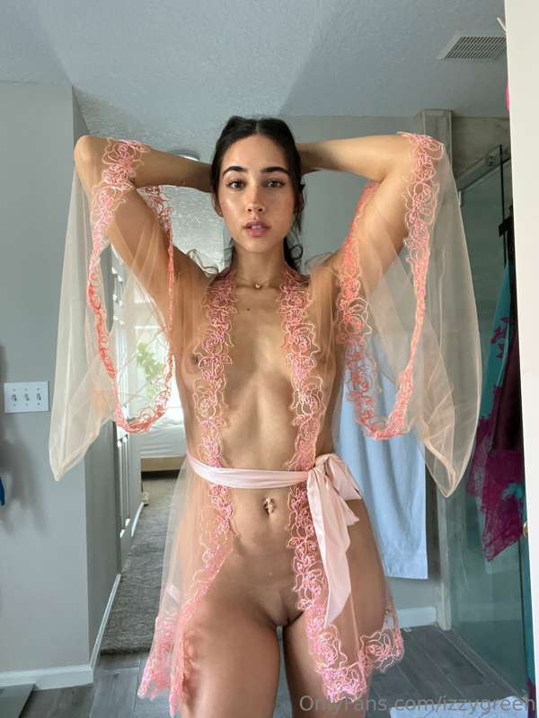 rate my new robe 😚💗 17