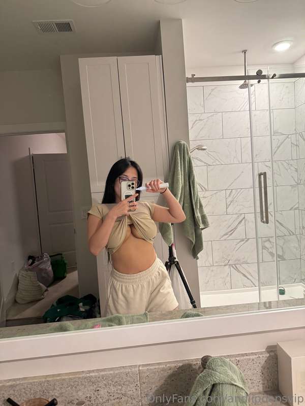 is my tummy cute 