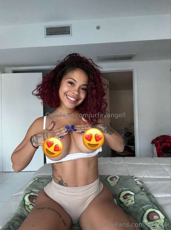 FREE FOR LIFE TODAY ONLY!!!exotic 4’9 petite slut @urfavange..