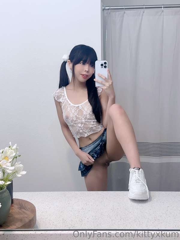 this might be my favorite outfit for the summer season :P
──.. 18