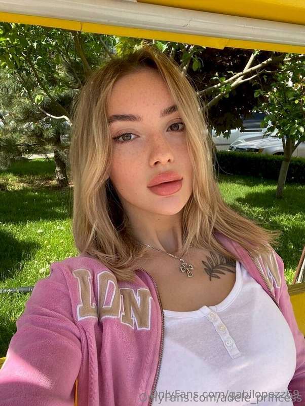 🔥🔥CLICK HERE - @adele_princess🔥🔥This cutie is online and hor..