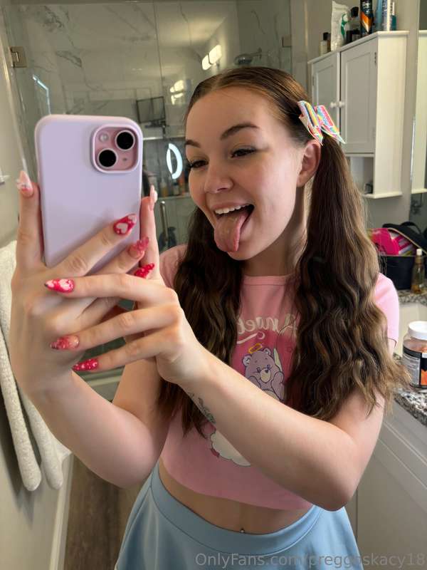 i've got some serious tongue skills, IYKWIM! 😉