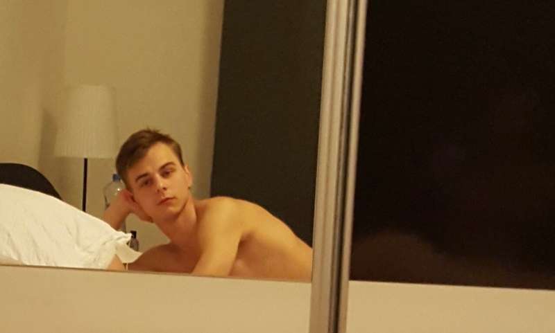 Relax in front of the mirror ☺️🪞

https://onlyfans.com/cutev..
