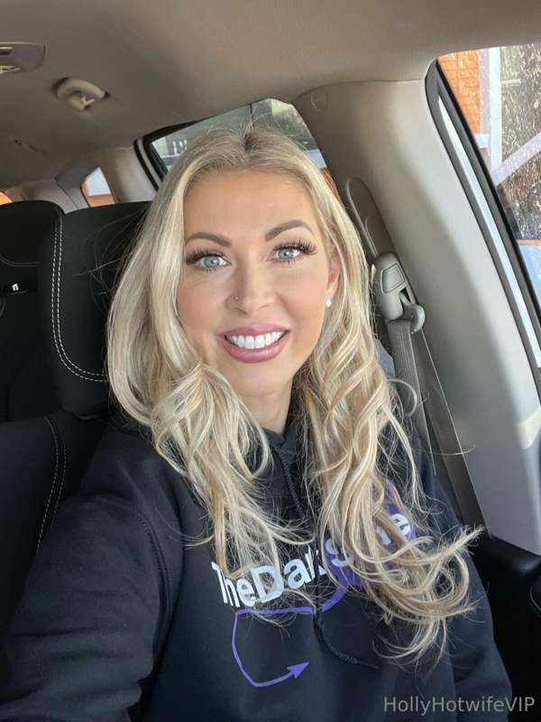Out front of a photography studio awaiting him to arrive. Go.. 2
