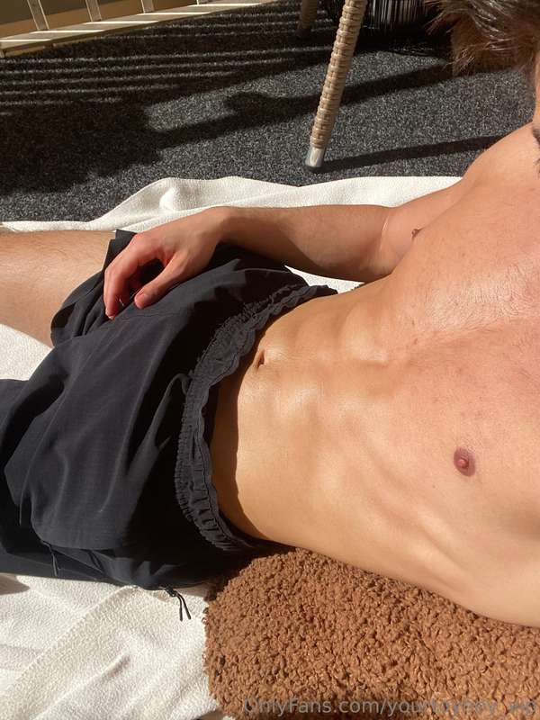 Do you want some vitamin-D?☀️🥵