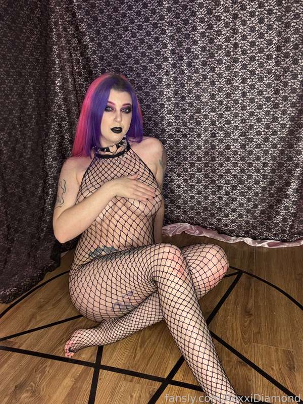 Roxxidiamond - Fansly - 30 Mar, 2025