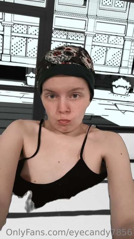 Sneak peek boob