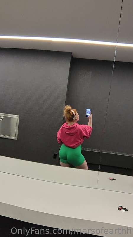 Sweat, yes or no? 4