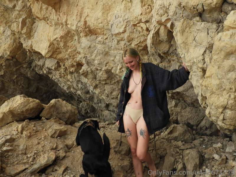 Some wholesome previews of what to expect from the beach.Jus.. 2