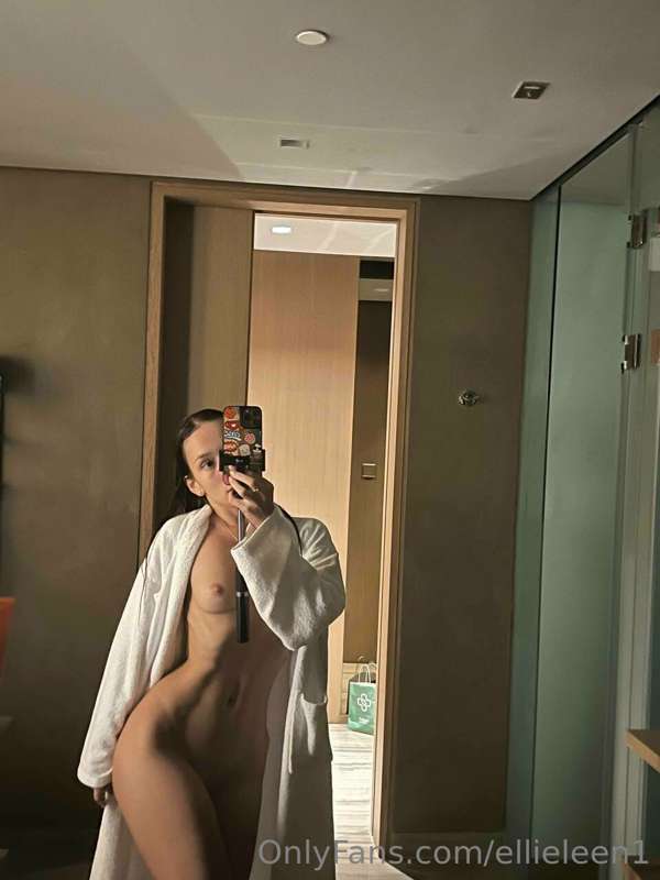 Cum shower with meeee