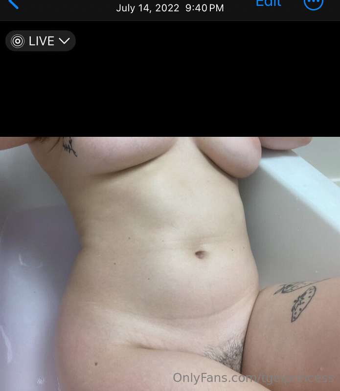 Throwback for y’all in the meantime while I try to get mysel..