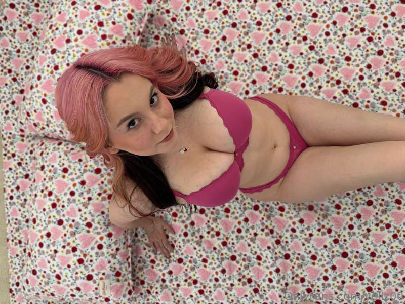 what are ya looking at? ;)