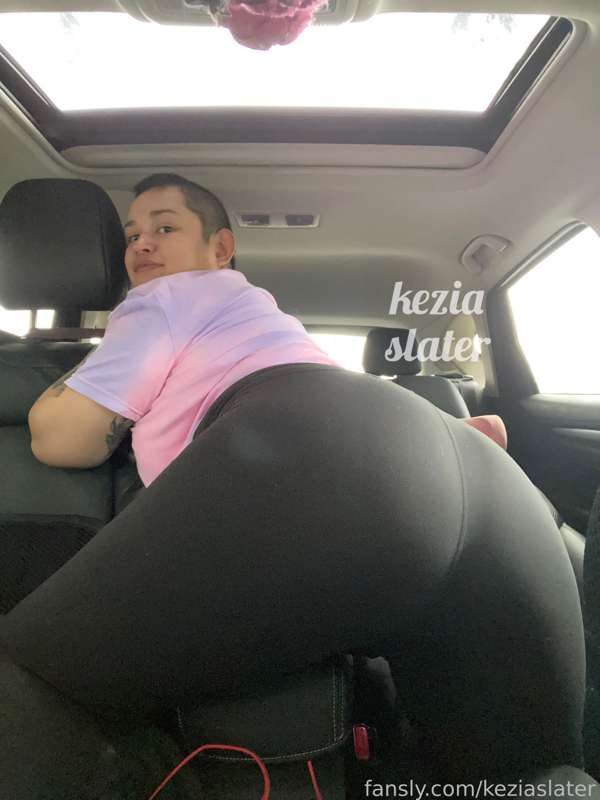Keziaslater - Fansly - 08 Apr, 2022