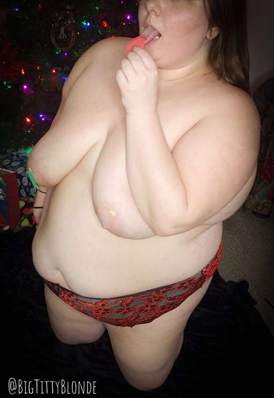 Bigtittyblonde - Fansly - 21 Dec, 2022 3