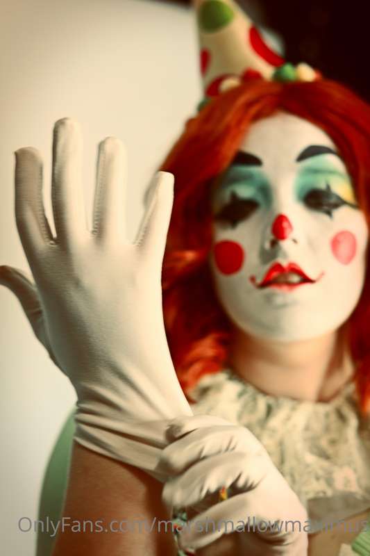 Retro Clown set (Part 1)
Ohhhh how fun it is to clown around.. 14