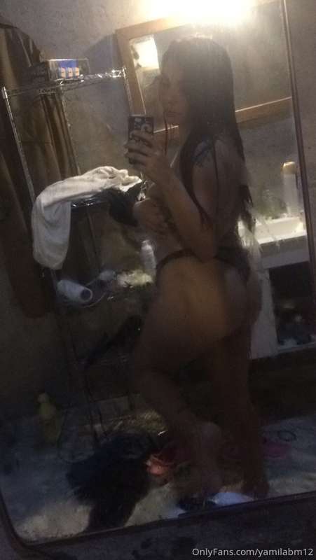 Hi honey, I just got out of the shower, can you dry me off? ..