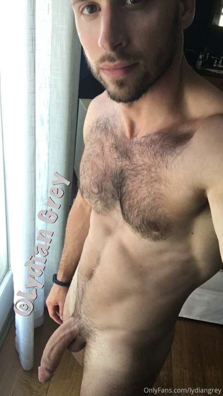 Dick, Body, Face