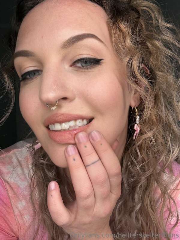 check out my teeth gems 😂💎 1