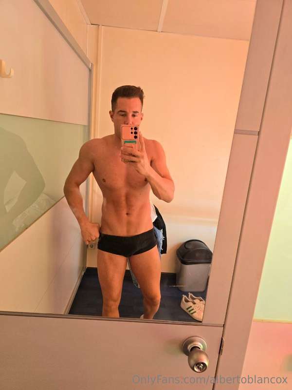 Mis videos en solitario mas calientes 🔥✊🏻🍆💦 POR MENSAJE PRIV.. 2