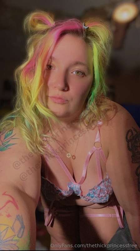 🤤 Cum watch me fuck a monster cock when you sub to my vip @t..