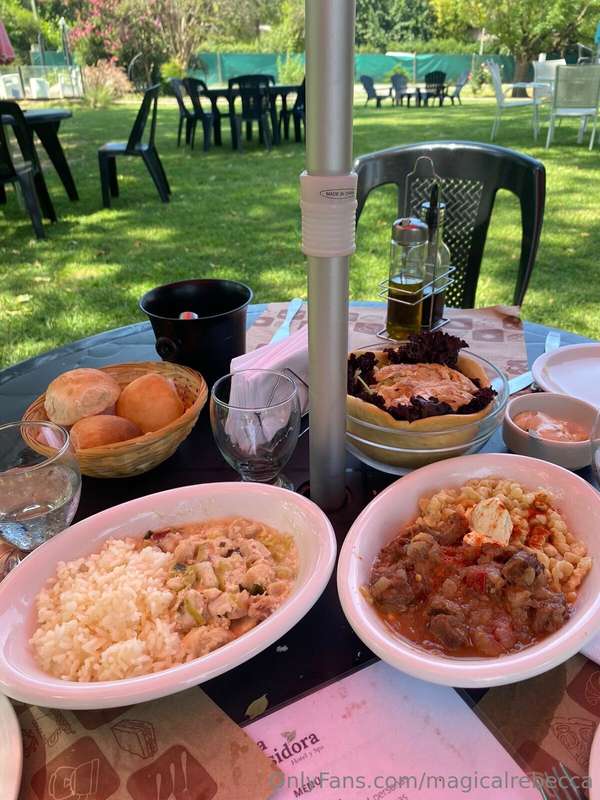 For more Fridays like this...🤭😎🙌