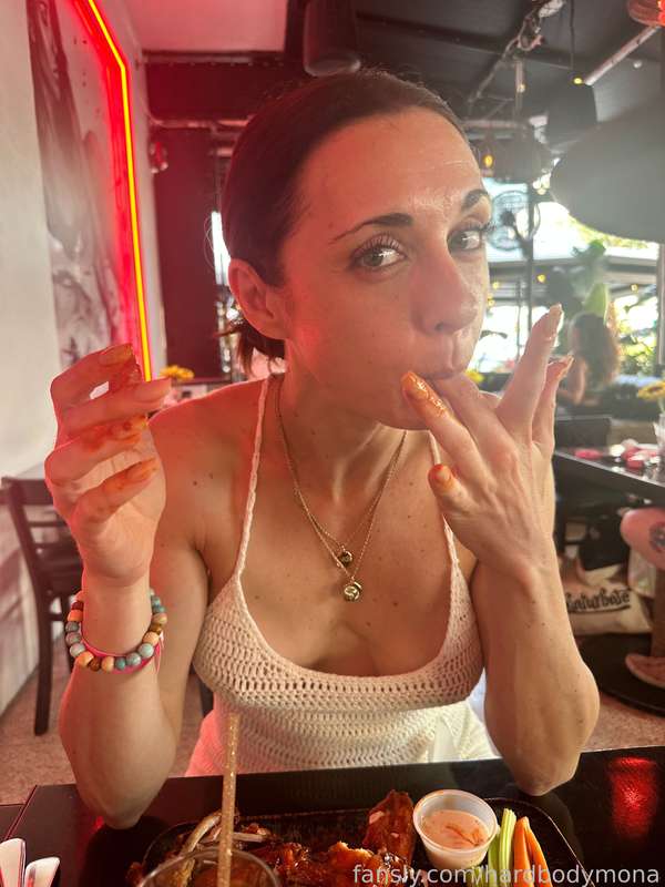 Hardbodymona - Fansly - 14 May, 2024 3