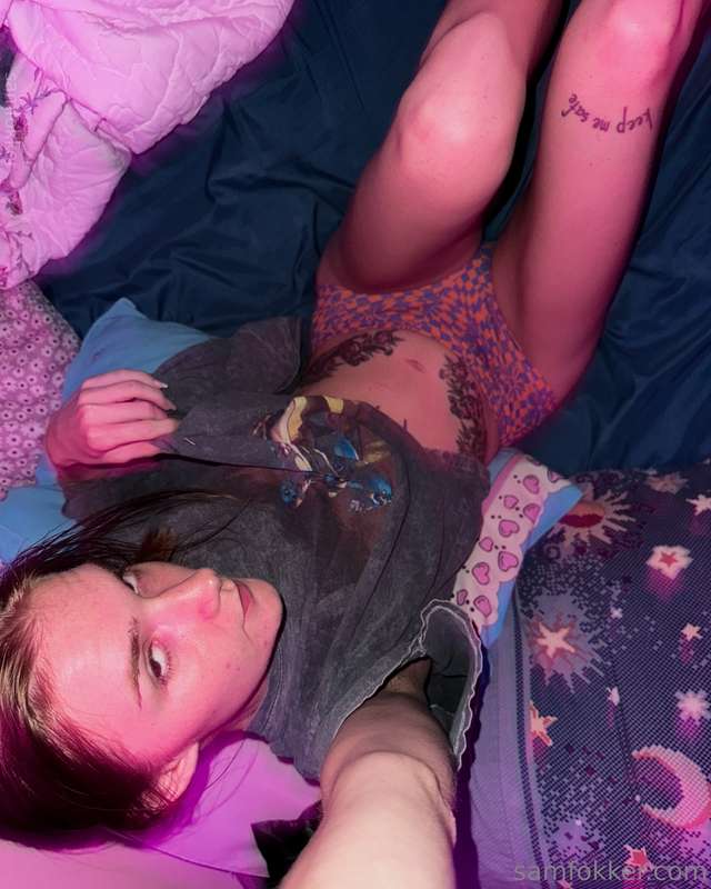 I made myself cum I wish u were here to help ;( My fingers s.. 9