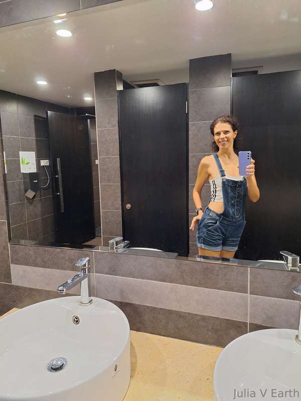 One of those stupid selfies in the public toilet 🤪  February.. 2