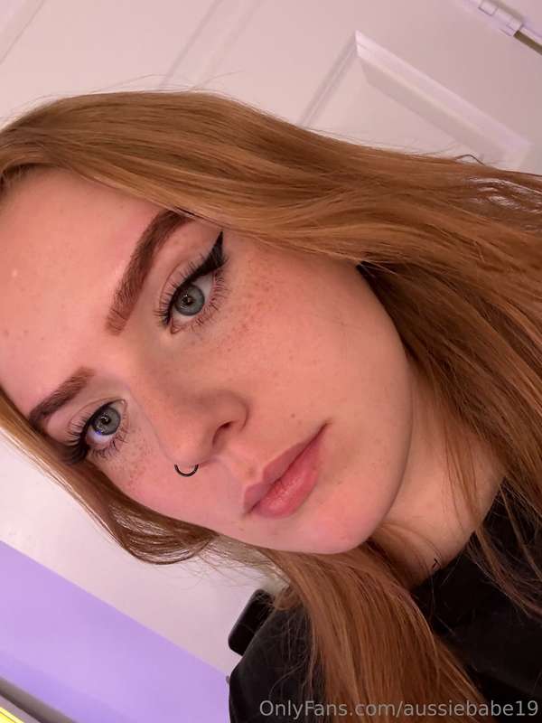 Look how far i can take cock down my throat🤭🙈