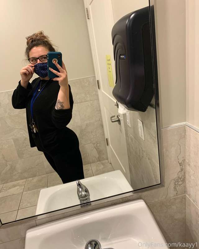 tip me to see tits😘