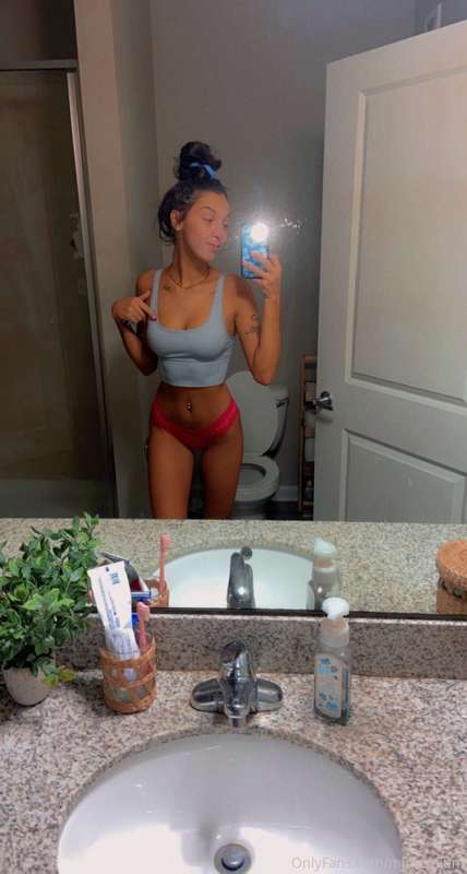 good morning! new sex vid coming to you today😏 2