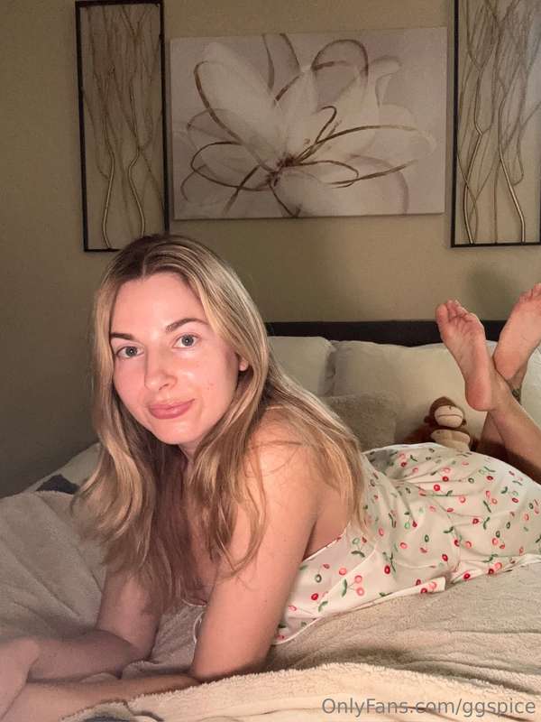 lay with meeeeee