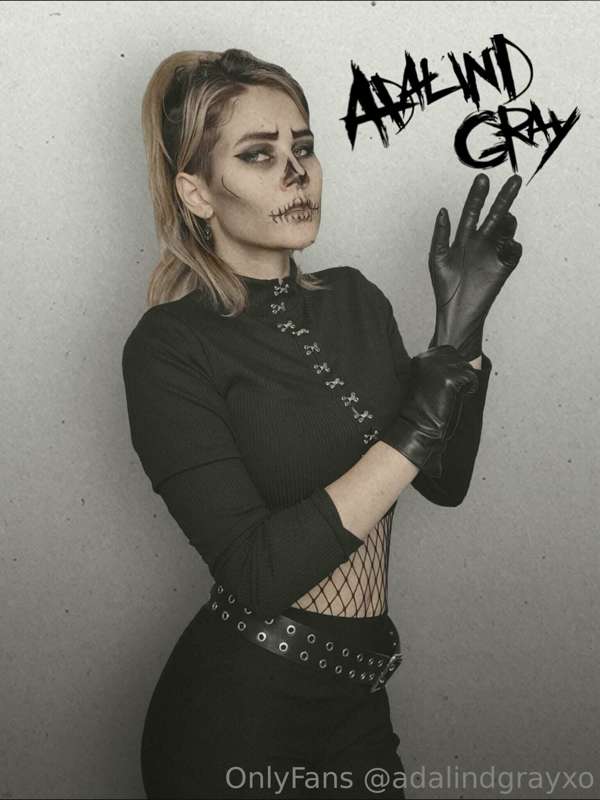 💀 THROWBACK THURSDAY 💀

Last year I put together this awesom..