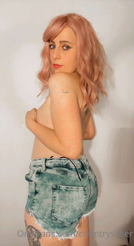 Photo shoot part 2 (; 3