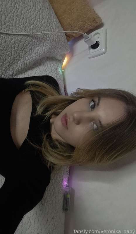 Veronika_Baby - Fansly - 01 Mar, 2025