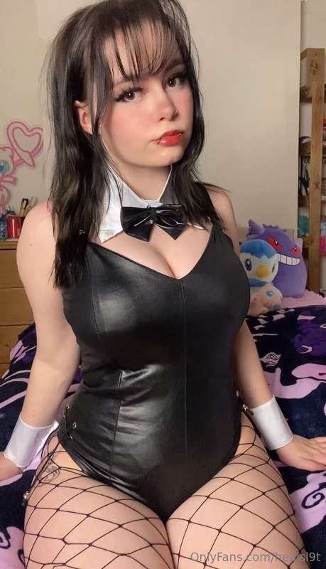 Elegant girly 🖤