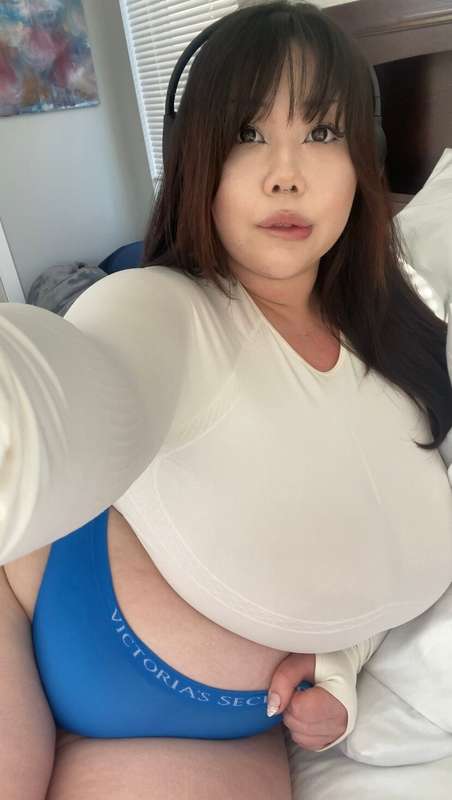 bb! have you eaten today? 🥪 3
