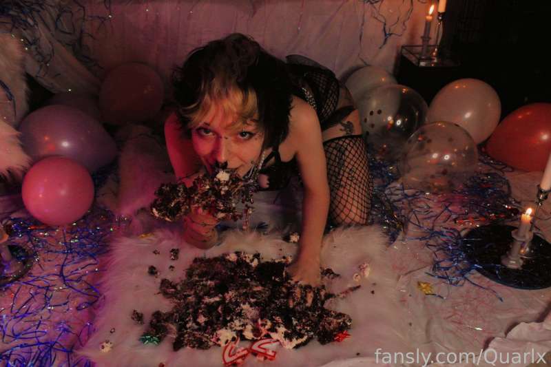 Quarlx - Fansly - 28 Feb, 2025 32