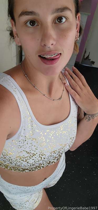 Lingeriebabe1997 - Fansly - 11 Jan, 2025 20