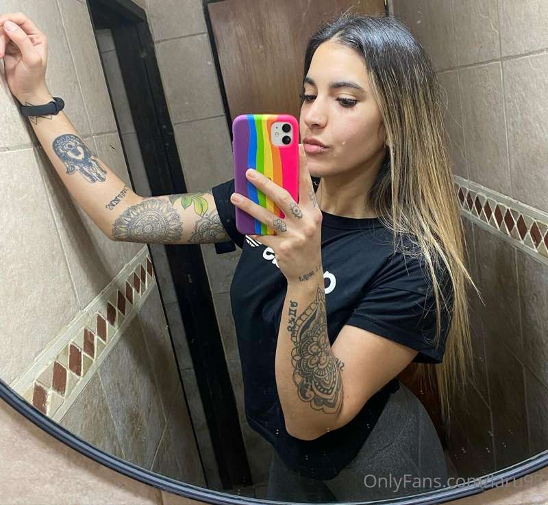 Laru97 - Onlyfans - 03 Sep, 2022
