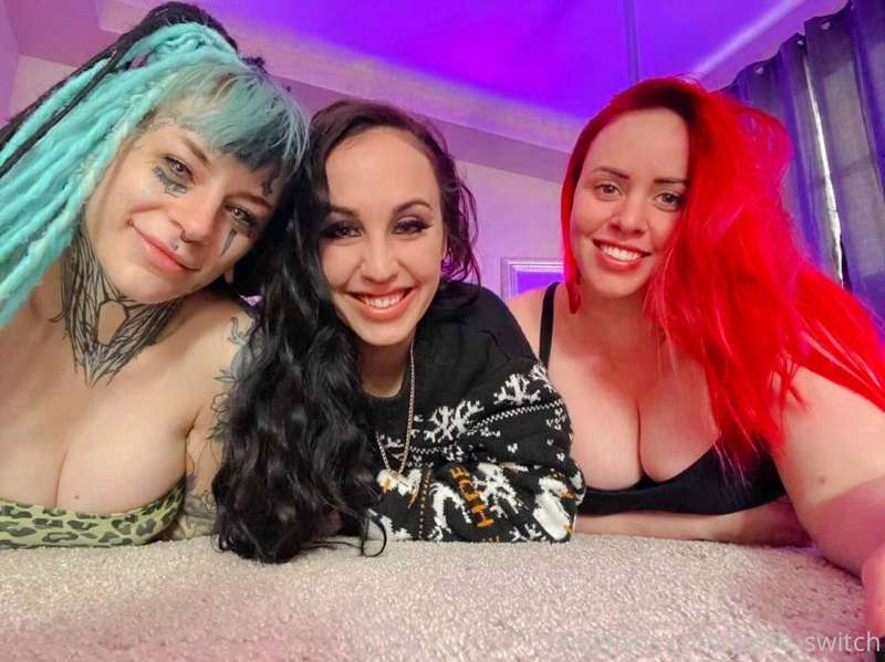 Got up to some wet & nasty goodness with these little sluts,..