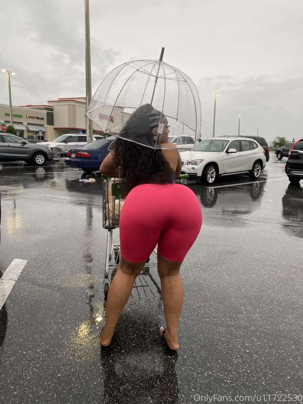 Being naughty in the rain 👅 💦