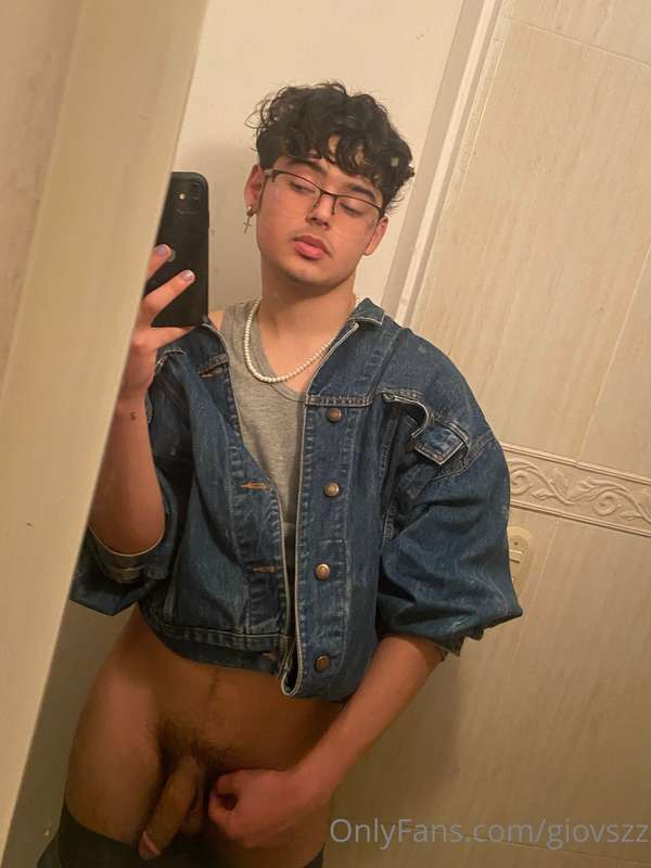 Giovszz - Onlyfans - 26 Aug, 2022