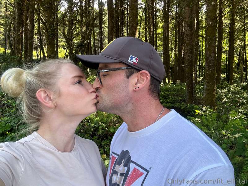 Who else kisses with their eyes open?