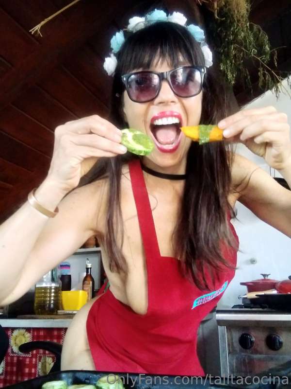 Salsa verde de hojas de quinoa blanca, albahaca y castañas d.. 2