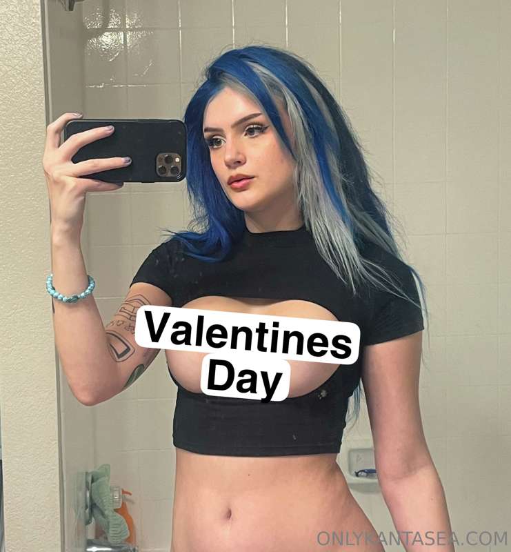YES ITS TRUE! MY FULL BOOBY REVEAL IS VALENTINES DAY! THE NI..